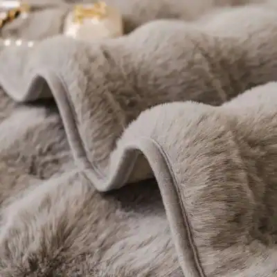 Optical decor rug for luxury spaces, fiber plush, soft feel.