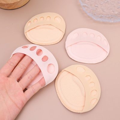 Soft, breathable, and reusable medicated pads ideal for skincare routines and healing applications. Available in pink and beige for comfortable use and effective treatment.