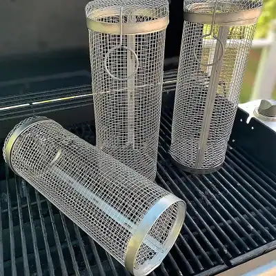 High-quality stainless steel grill mesh for flame protection and safety during barbecue cooking. Durable, rust-resistant, and perfect for outdoor grill enthusiasts.