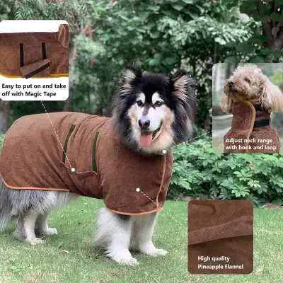 Dog coat with adjustable neck, easy to put on and take off using magic tape, made of high-quality pineapple flannel for comfort and durability, perfect for outdoor walks.