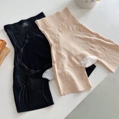 Men’s seamless and breathable underwear for comfort and support, available at Monalisa Medical. High-quality, stylish, and designed for daily wear, perfect for men seeking premium underwear options.