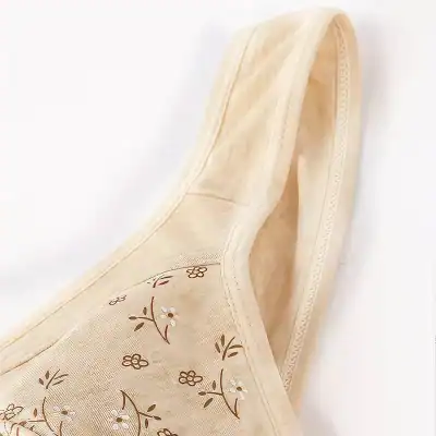 High-quality optical storage case featuring intricate floral embroidery, soft fabric lining, and durable construction designed for safe and stylish eyewear protection.