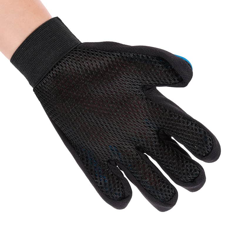 High-quality touchscreen gloves perfect for optical activities and outdoor use, providing warmth, flexibility, and precise touch control. Ideal for professionals and outdoor enthusiasts.