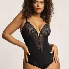 Elegant women’s lace bodysuit for curvy women, comfortable plus size shapewear, sexy lace lingerie, stylish plus size underwear, Monalisa store premium collection.