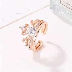 Rose gold diamond ring with intricate design and sparkling stones, perfect for special occasions or daily wear. Experience luxury jewelry from Monalisa Store.