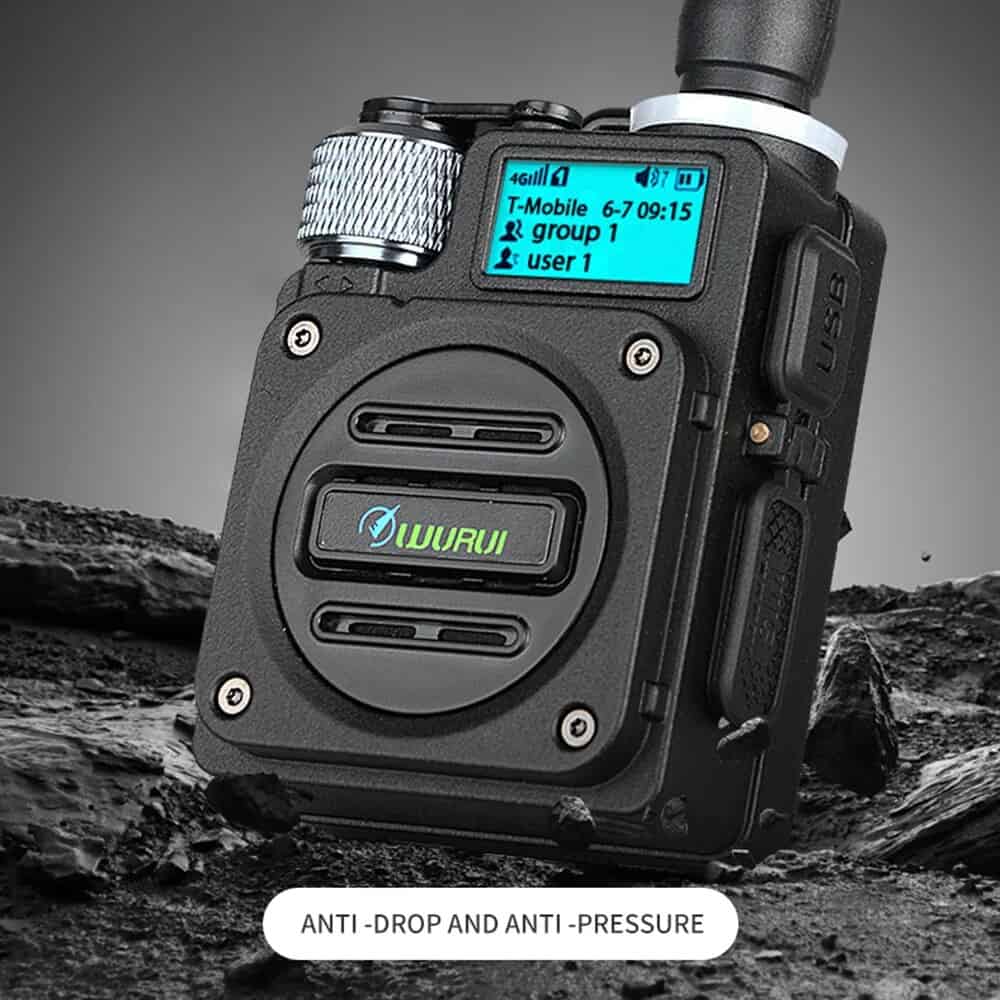 High-quality wearable surveillance camera for security and law enforcement. Compact, anti-drop, and anti-pressure design with clear display for real-time monitoring.