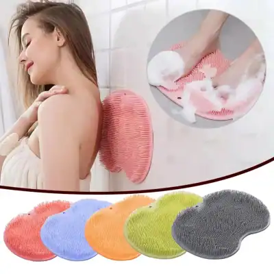 Soft silicone facial cleansing brush for deep pore cleansing and exfoliation. Suitable for all skin types, helps remove dirt, oil, and dead skin cells effectively for healthier skin.