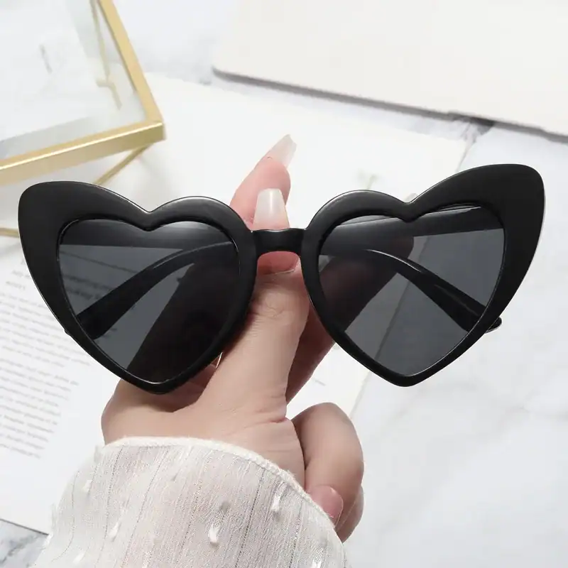 Heart-Shaped Vintage Sunglasses for Women - Image 8