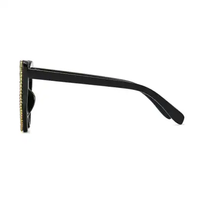 Stylish black sunglasses featuring a fashionable design with embellished accents, perfect for enhancing your look and providing UV protection. Ideal for women seeking luxury eyewear.