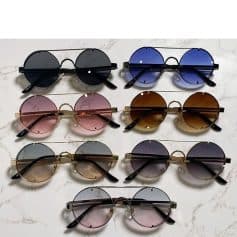 Stylish, trend-setting sunglasses for women and men at Monalisa Store, offering UV protection and fashion-forward designs for all occasions.