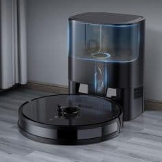 Intelligent robotic vacuum cleaner with water dispenser for efficient home cleaning and mopping.
