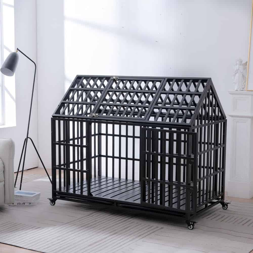 Modern black pet crate with a house-shaped top and wheels for easy mobility, ideal for pet comfort and safety. Perfect for pet owners seeking stylish, functional pet housing solutions from Monalisa Store.