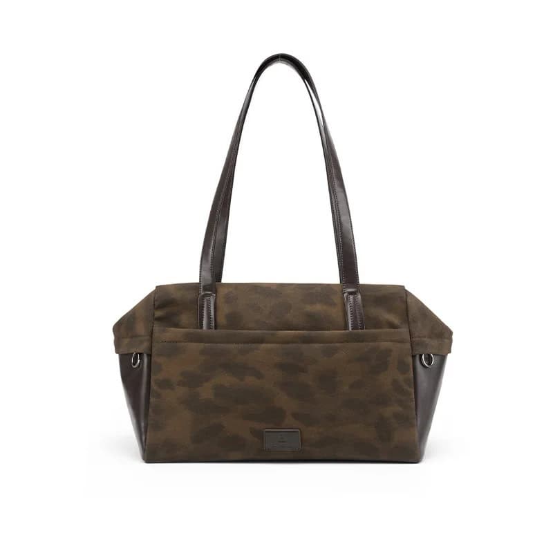 Stylish Monalisa tote bag with durable fabric and leather accents, perfect for everyday use and fashion-forward accessories. Elevate your look with quality design from Monalisa Store.