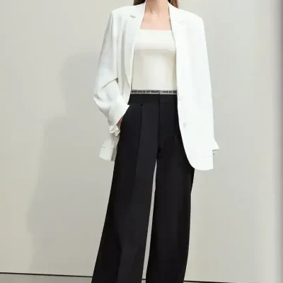 Luxury women's fashion Monalisa store elegant black wide-leg pants white blazer sophisticated business attire for women.