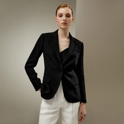 Black blazer for women, stylish and professional, perfect for office or formal events at Monalisa Store.