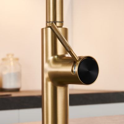 Luxurious gold kitchen faucet with modern design and touch control, ideal for upscale homes and chef kitchens, offering elegance and advanced functionality.