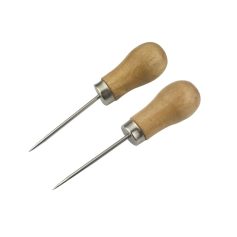 Sharp toothpick with wooden handle for dental and skin care, precision needles for cleaning and small medical procedures. Ideal for delicate use in medical and skincare settings.