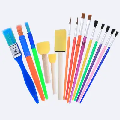 Bright-colored makeup brushes and sponges for cosmetic application at Monalisa Store, specialized in optical and beauty products.