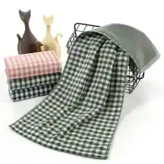 Soft checkered kitchen towels set for dish drying and cleaning, featuring absorbent fabric in various colors. Perfect for home, restaurant, or cafe use, offering durability and style.