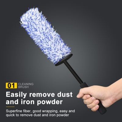 Microfiber cleaning brush for dust and iron powder removal, perfect for household and automotive use.