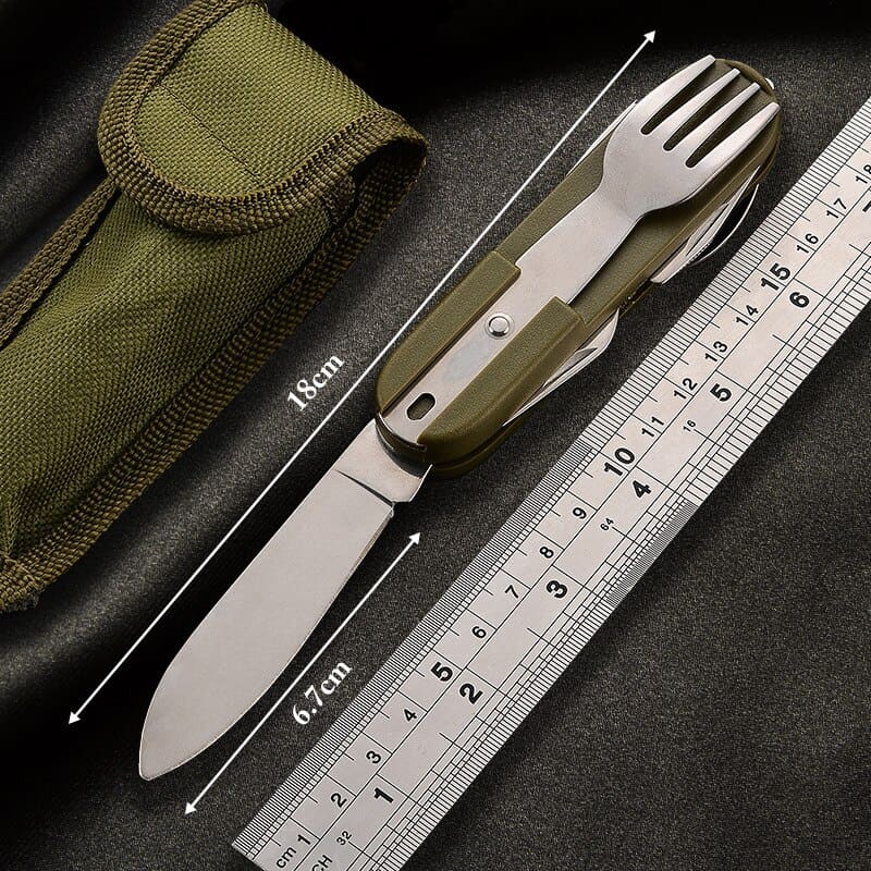 Foldable camping utensil with fork, knife, and spoon, measuring 18 cm when folded and 6.1 cm when compact, ideal for outdoor adventures.