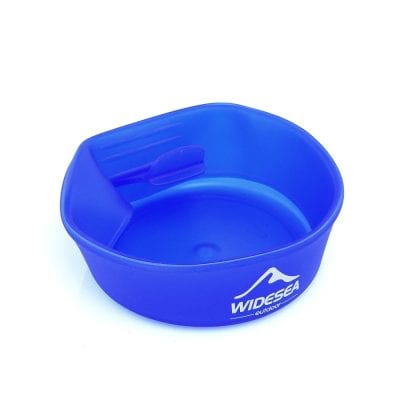Blue silicone bowl with WIDISEA outdoor logo, ideal for camping, hiking, and outdoor activities. Durable and flexible silicone dishware perfect for eco-friendly travel environments.