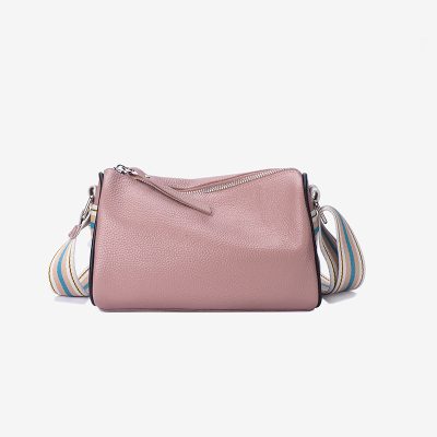 Leather pink shoulder bag with striped adjustable strap, perfect for women’s fashion, travel, and daily use. Stylish accessory from Monalisa Store.