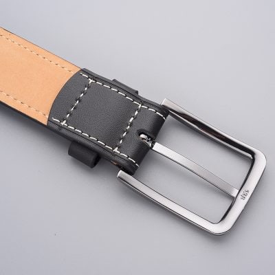 High-quality leather belt with metal buckle, suitable for stylish men's and women's fashion, available at Monalisa Store for custom and luxury accessories.