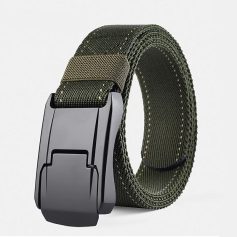 High-quality tactical nylon belt with sturdy metal buckle for durable men's accessories.