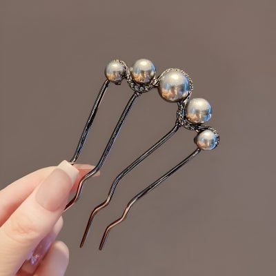 Gold and silver pearl hairpins for fashion hair accessories at Monalisa Store.