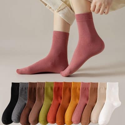 Comfy colorful ankle socks display, casual minimalistic style, Monalisa Store, quality cotton socks for comfortable everyday wear, diverse color options, perfect for women and men, cozy and breathable socks for all seasons.