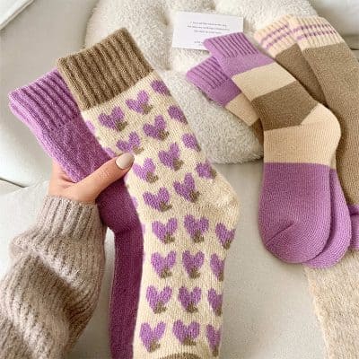 Comfy lavender and beige patterned winter socks, cozy knit material, perfect for cold weather, stylish and warm foot accessories from Monalisa Store.