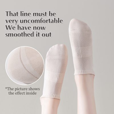 Soft, seamless white compression socks designed for comfort and support, ideal for medical and sports use, showcased at Monalisa Store.