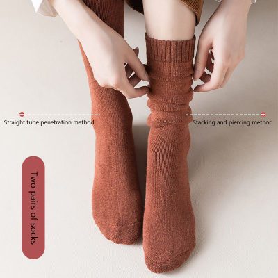 Stretchable medical socks for comfortable fit and style, ideal for various foot conditions and everyday wear.