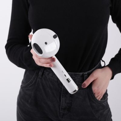 Digital eye scanner device for vision testing and optometry services at Monalisa Store.