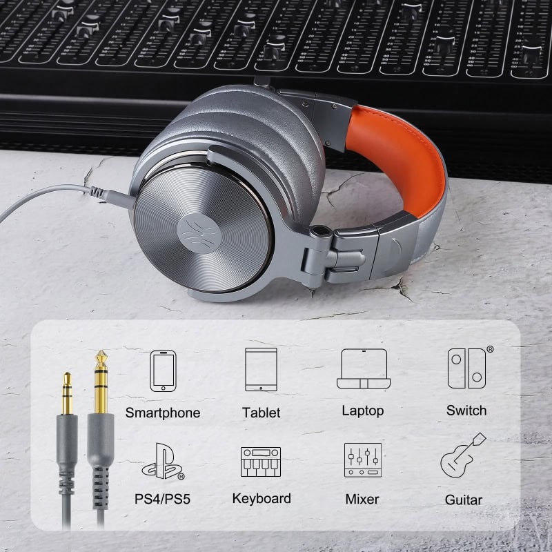 Wireless headphones with audio jack, music and call control, stylish over-ear design, suitable for gaming, music, and movies.