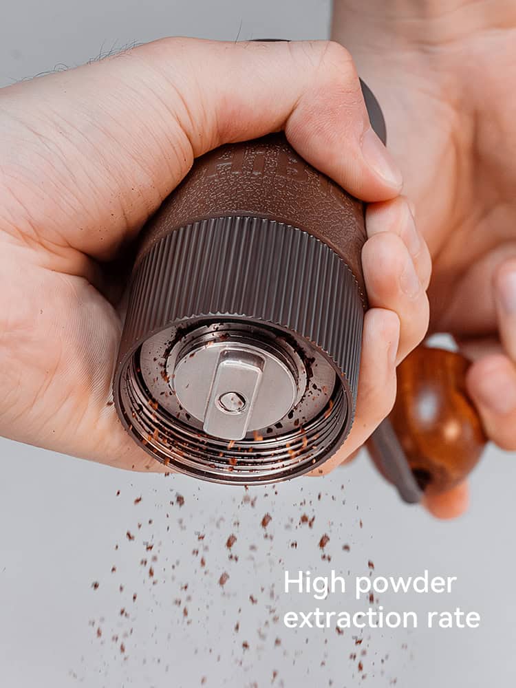 Efficient coffee grinder showing high powder extraction rate for perfect brewing.
