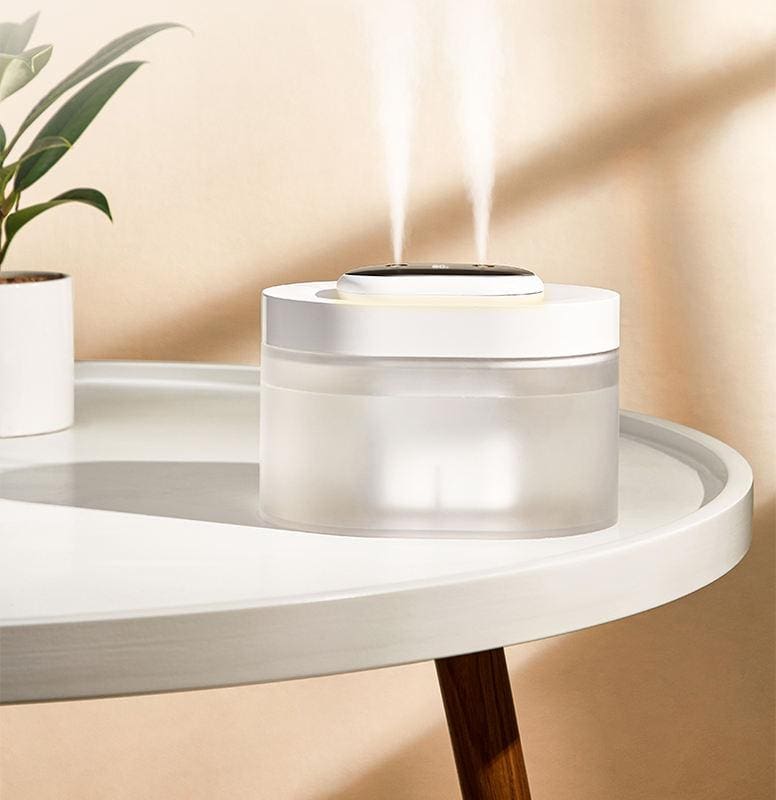Nebulizer diffuser humidifier for home or office use, air humidifier with steam technology, white portable air moisture diffuser, modern design for wellness and air quality improvement, Monalisa Store.