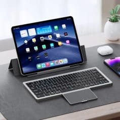 Modern iPad and wireless keyboard setup at Monalisa Store, showcasing premium tech accessories for optometry professionals and smart device enthusiasts.