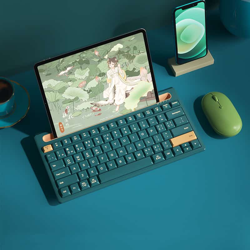 black green with mouse