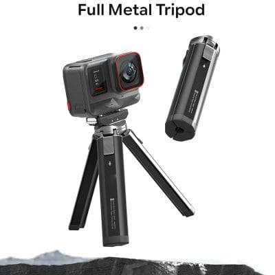 High-quality digital camera and full metal tripod for professional photography, ideal for capturing clear images and stable shots in medical or aesthetic settings at Monalisa Medical Store.