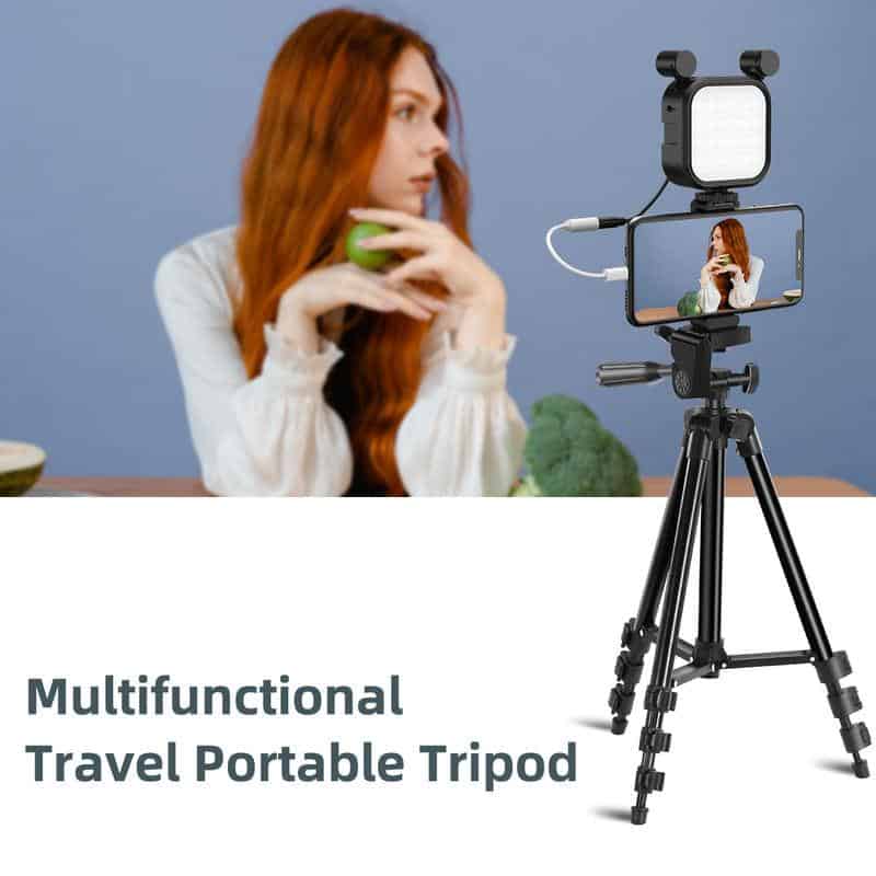 Apple Green ceramic bowl with a woman holding it.