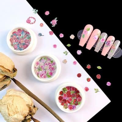 Deluxe pressing flower dried roses for nail art decoration for Monalisa Store, perfect for creating beautiful, floral-themed nails.