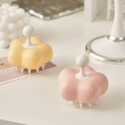 Colorful facial sponge scrubbers for skincare and beauty routines, available at Monalisa Store for effective cleansing.