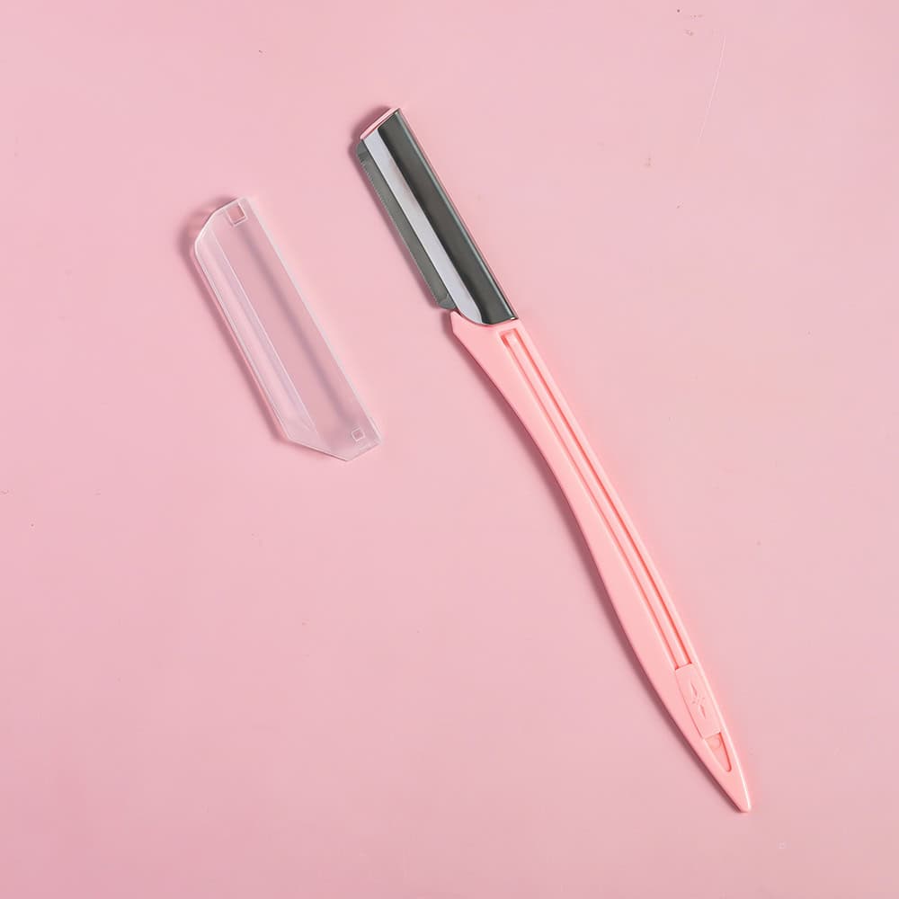 Disposable razor with pink handle and travel case for skincare, shaving, and grooming | Monalisa Store.