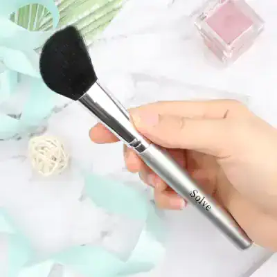 Soft powder brush with