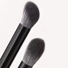 Luxurious makeup brushes for precise application and blending, perfect for professional and everyday beauty routines. High-quality cosmetic tools from Monalisa Store.