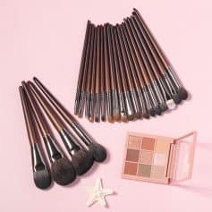 Professional makeup brushes and eyeshadow palette at Monalisa Store, perfect for beauty and cosmetics enthusiasts, offering high-quality tools for stunning makeup looks.