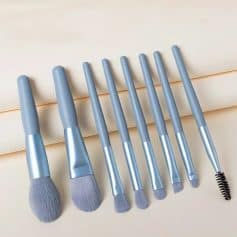 High-quality makeup brushes set for flawless beauty application, ideal for eye, face, and eyebrow makeup, lightweight and ergonomic design.