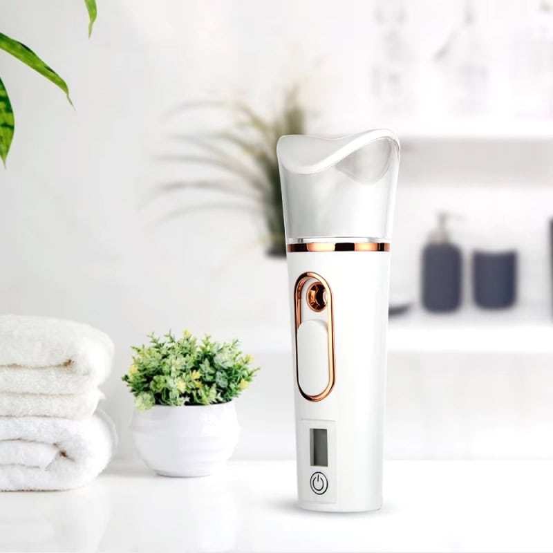 Gentle facial cleansing device for skincare, suitable for all skin types, designed to improve skin health and appearance. Perfect for home or professional use to enhance beauty routines.